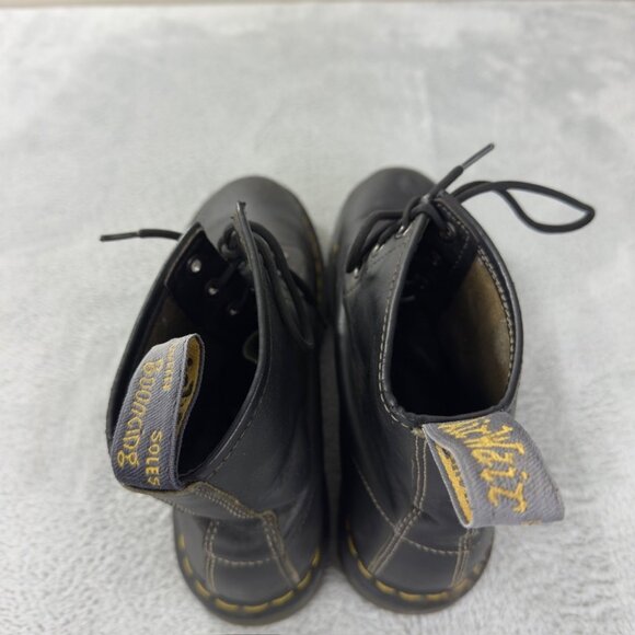 Black Leather Boots - Picture 6 of 15